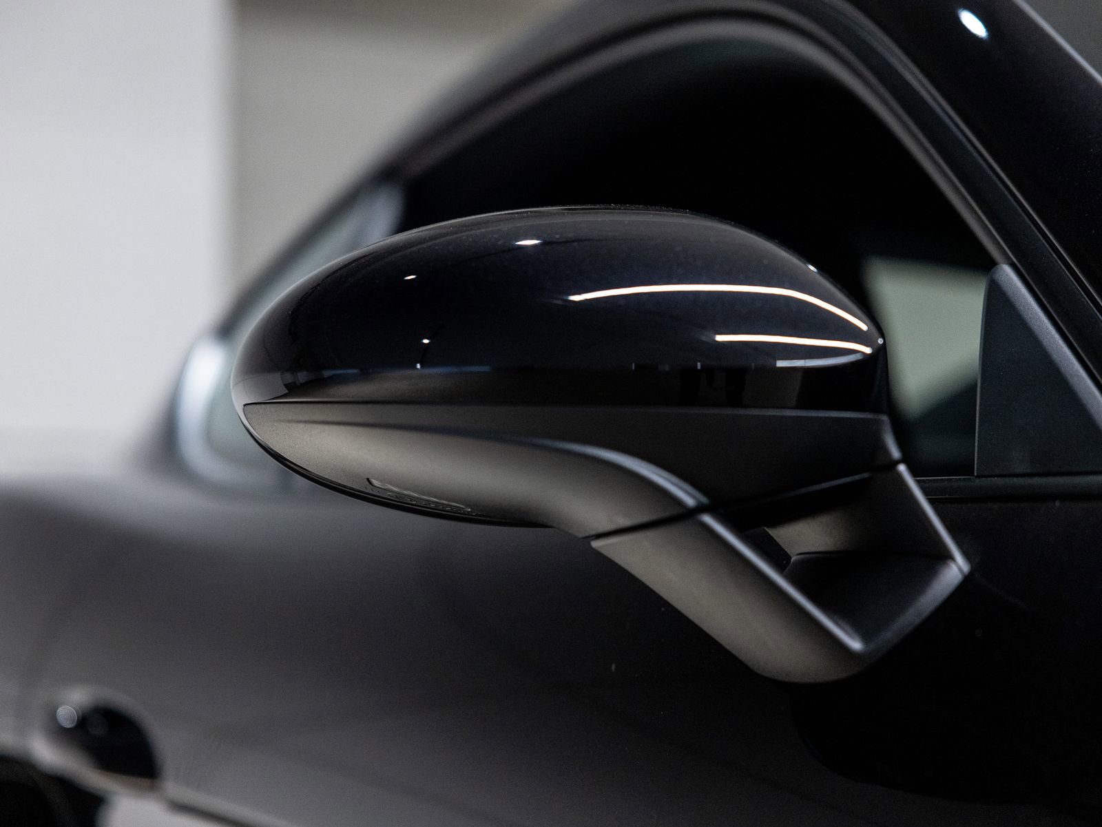 Certified 2025 Porsche 718 Cayman RWD image 18
