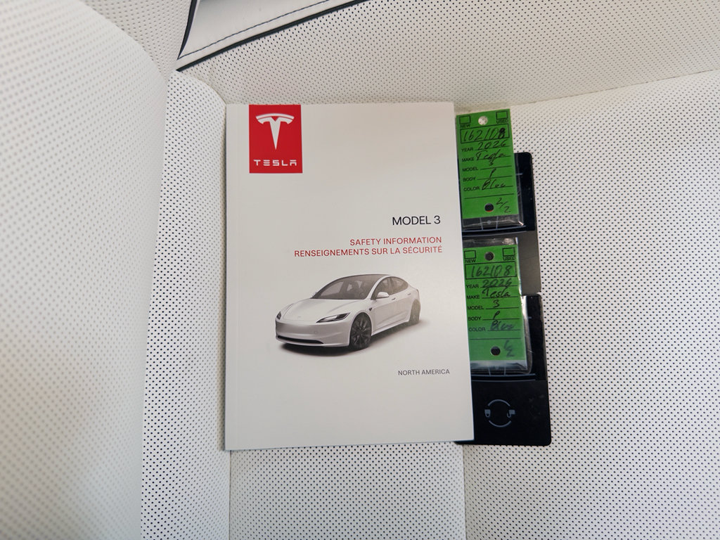 Used 2026 Tesla Model 3 Performance AWD/4WD image 23