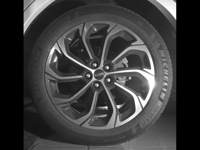 Used 2024 Lincoln Nautilus Reserve AWD/4WD image 13