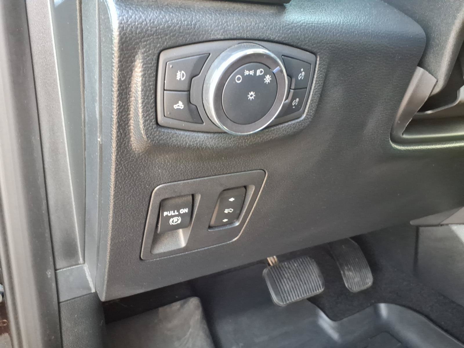 Used 2019 Ford F150 XLT w/ Equipment Group 302A Luxury AWD/4WD image 20