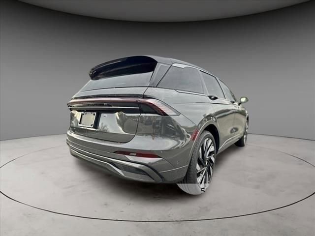 New 2024 Lincoln Nautilus Black Label w/ Jet Appearance Package (87T) AWD/4WD image 4