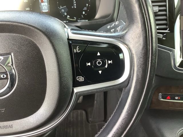 Used 2016 Volvo XC90 T6 Momentum w/ Momentum Plus Package image 31