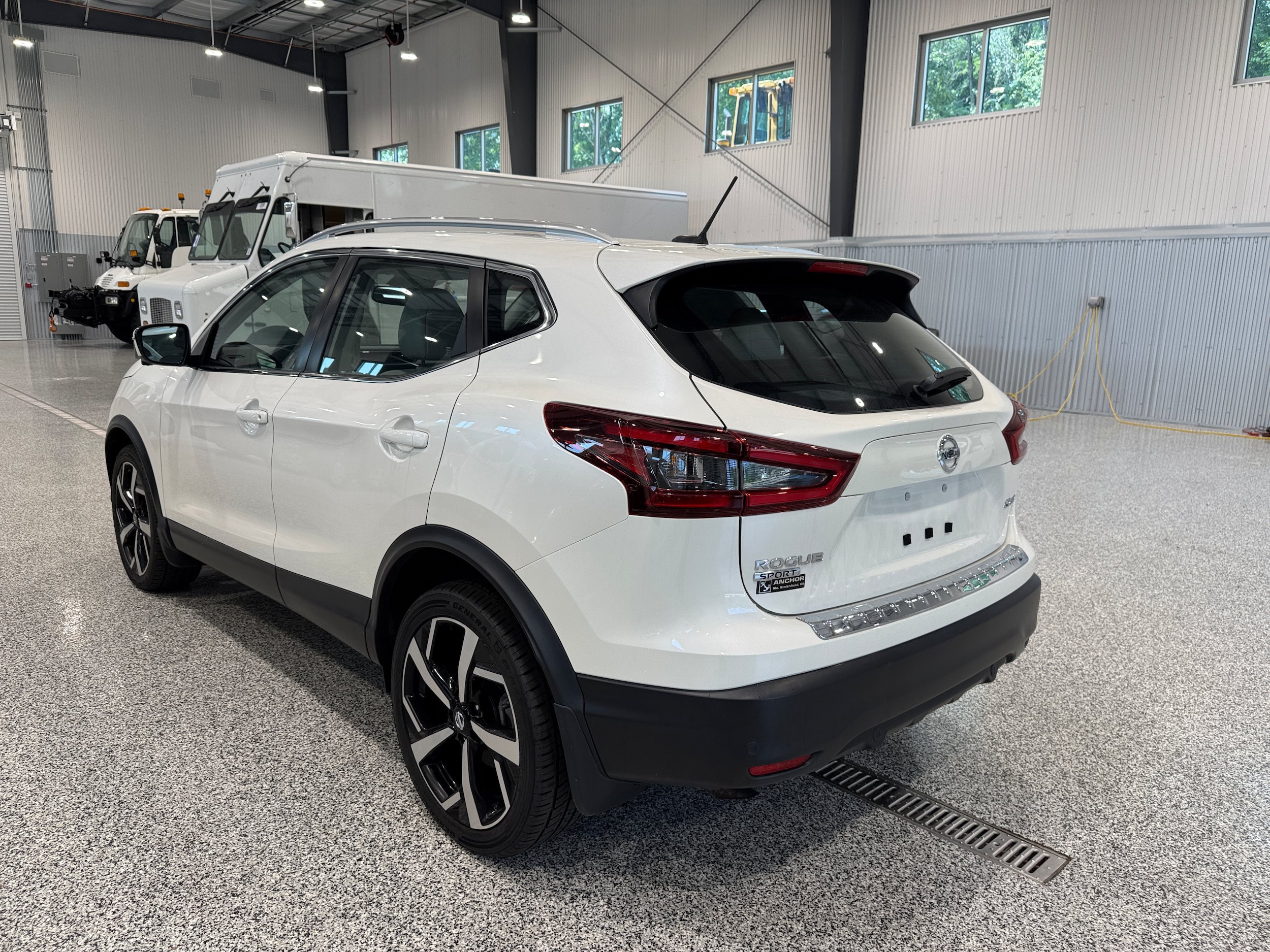Used 2022 Nissan Rogue Sport SL w/ Premium Package AWD/4WD image 7