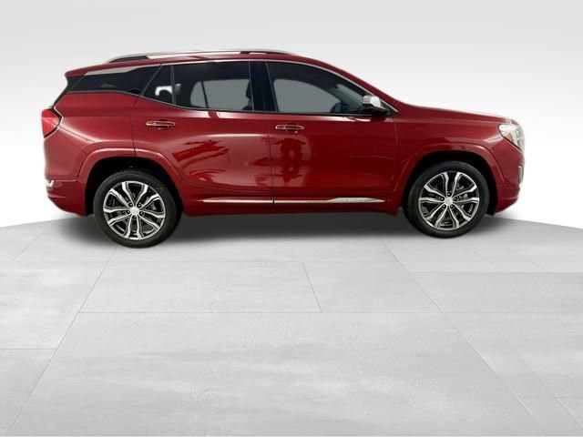 Used 2019 GMC Terrain Denali w/ Advanced Safety Package image 10