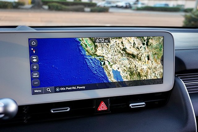 Certified 2024 Hyundai Ioniq 5 Limited RWD image 38