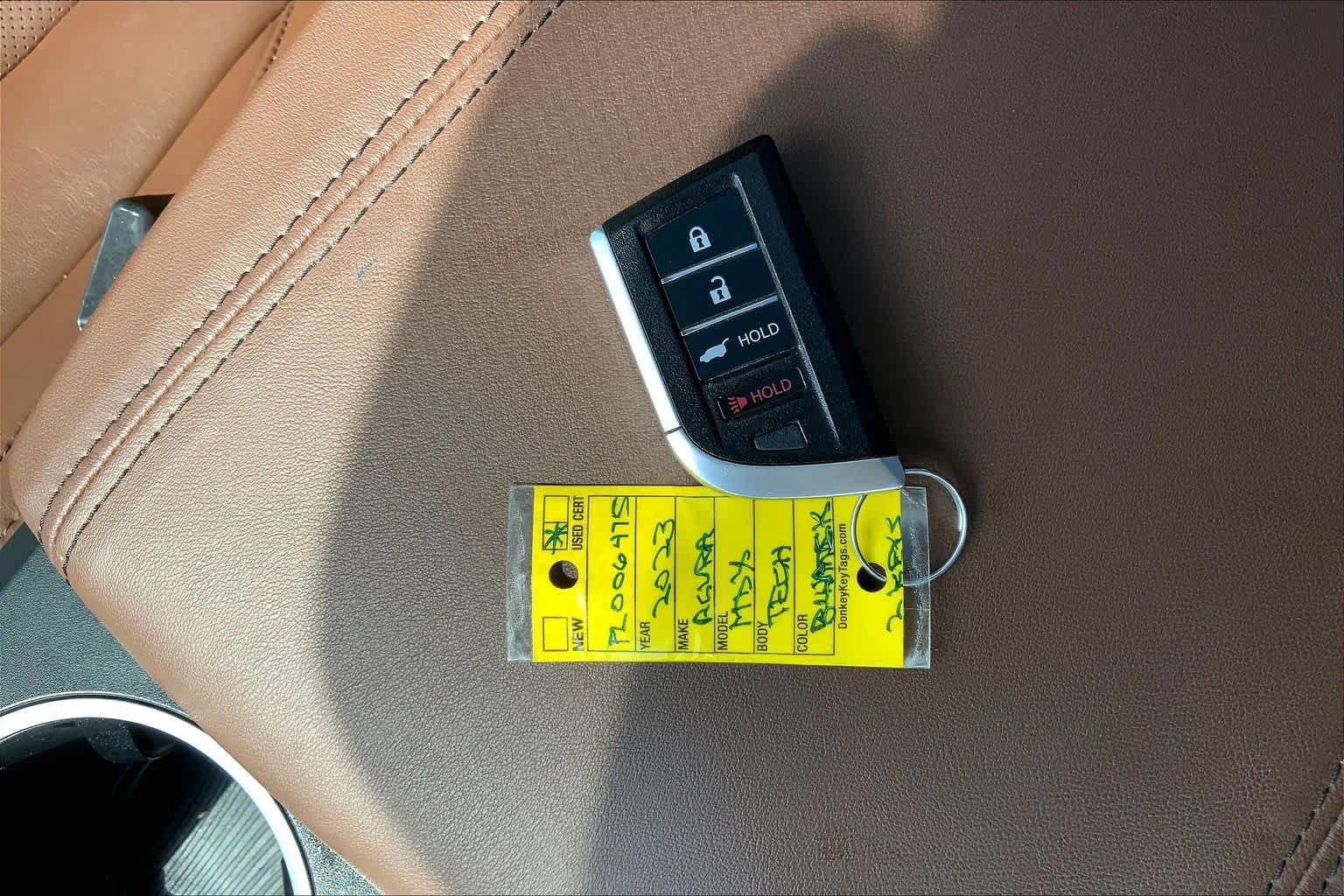 Used 2023 Acura MDX w/ Technology Package FWD image 15