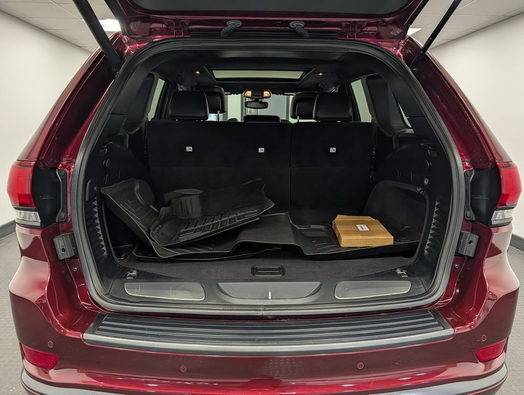 Used 2019 Jeep Grand Cherokee Limited X AWD/4WD image 34