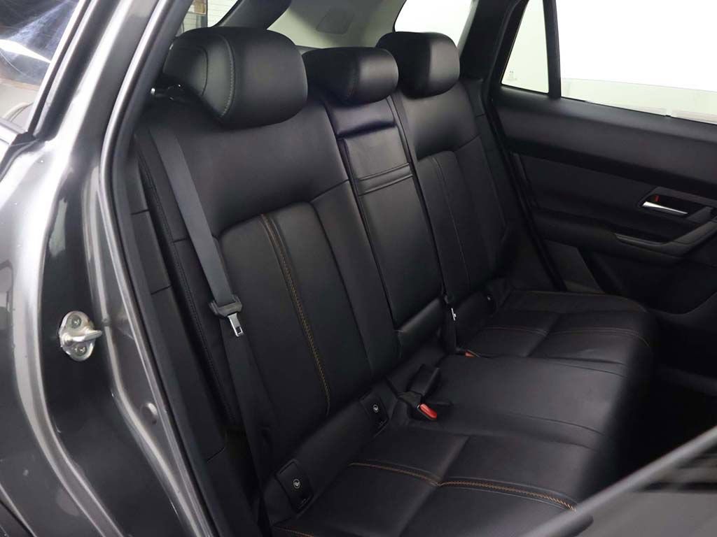 Used 2025 MAZDA CX-50 AWD 2.5 S w/ Premium Plus Pkg image 34