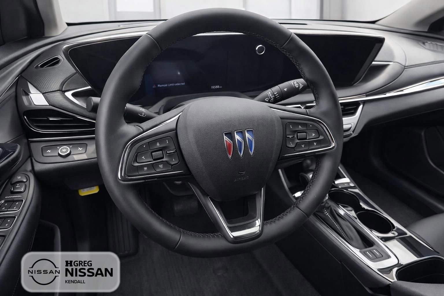 Used 2025 Buick Envista Sport Touring w/ Convenience I Package FWD image 8