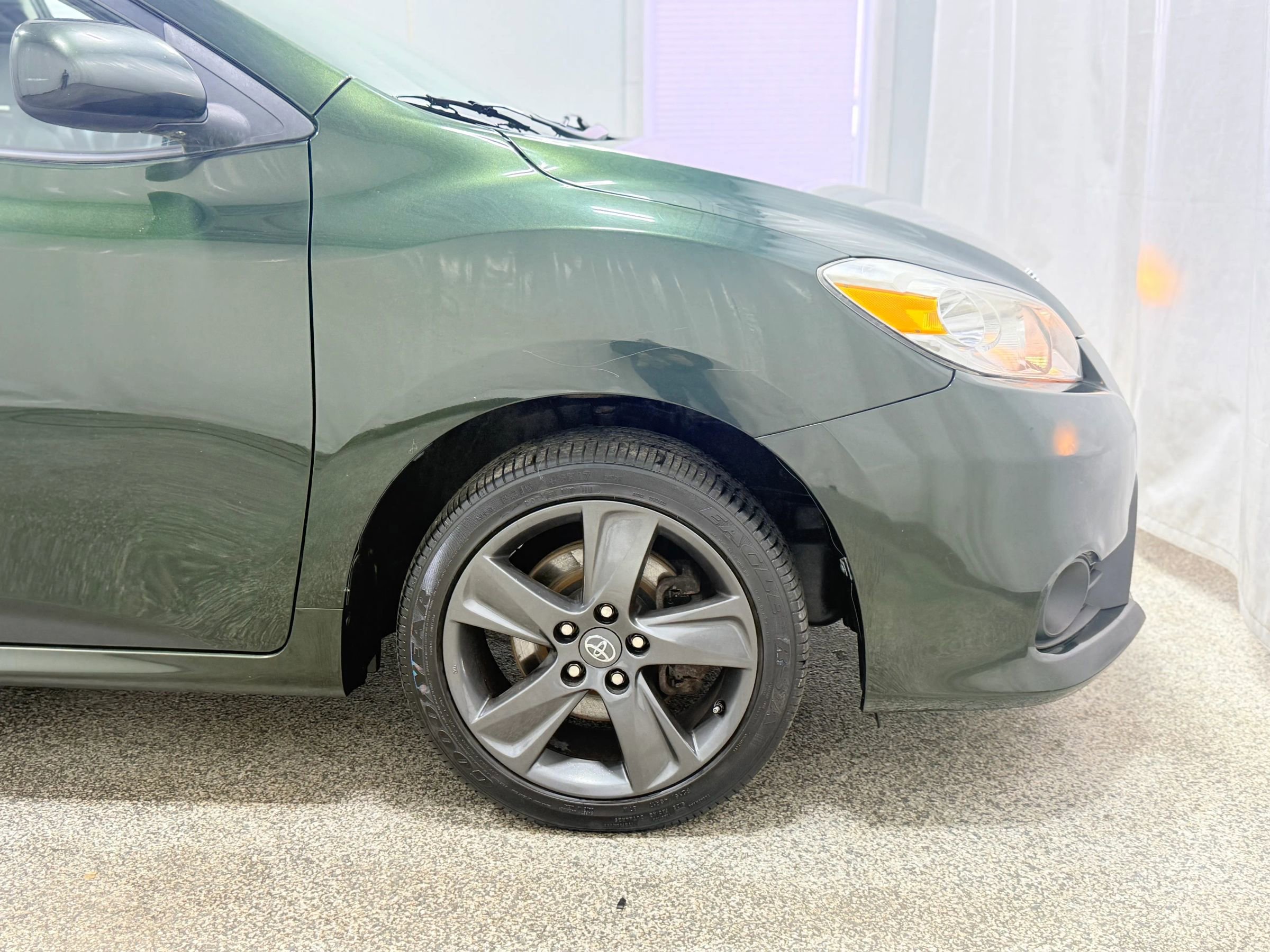 Used 2013 Toyota Matrix S w/ S Sport Pkg image 40