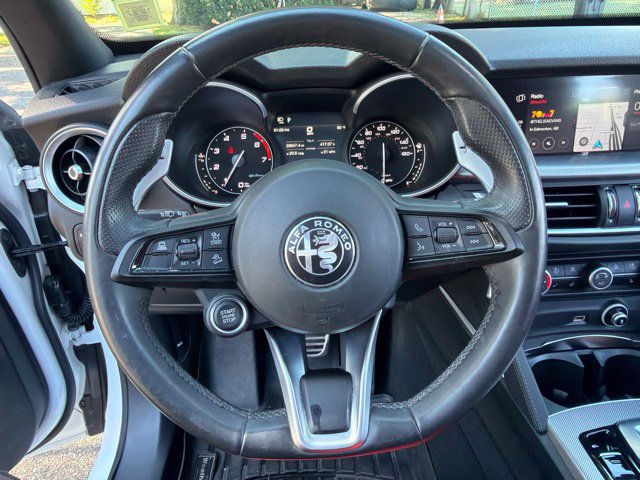 Used 2023 Alfa Romeo Stelvio Veloce AWD/4WD image 40