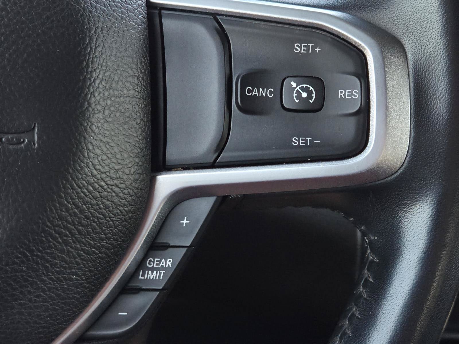 Used 2024 RAM 2500 Big Horn AWD/4WD image 22