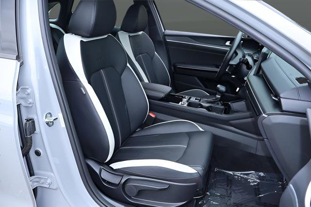 Used 2025 Kia K5 GT-Line w/ GT-Line Premium Package FWD image 18