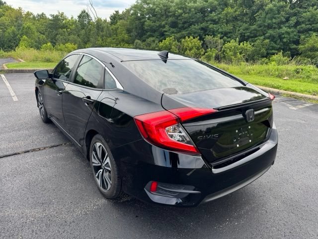 Used 2018 Honda Civic EX-T image 5