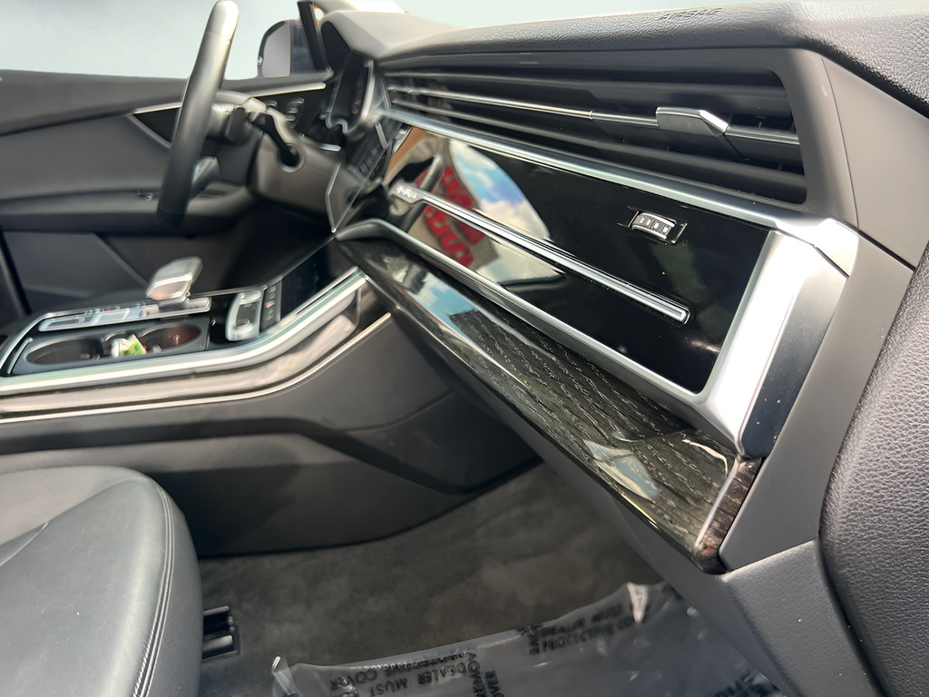 Used 2022 Audi Q7 3.0T Premium Plus AWD/4WD image 45