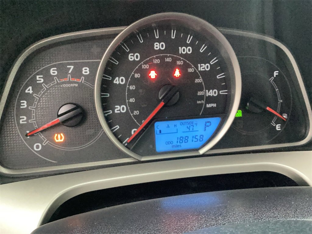 Used 2015 Toyota RAV4 LE image 11