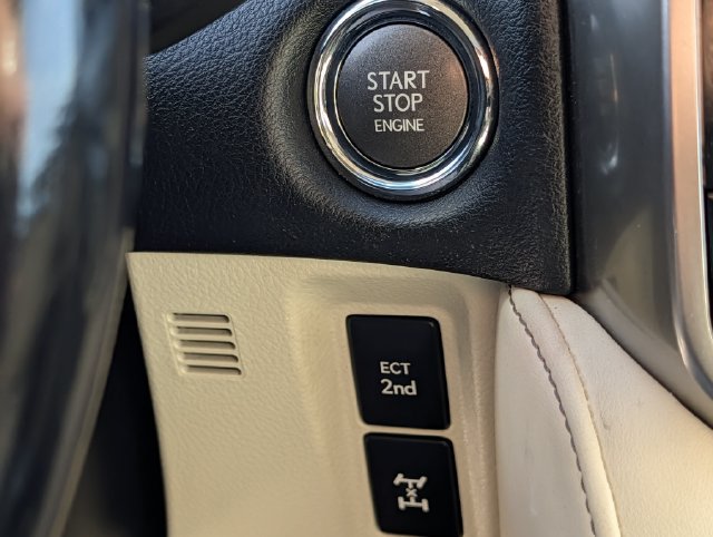 Used 2023 Lexus GX 460 Premium w/ Premium Package AWD/4WD image 19