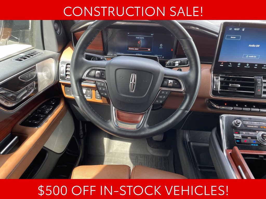 Used 2022 Lincoln Navigator Reserve AWD/4WD image 13