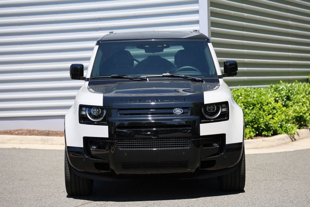 New 2026 Land Rover Defender 110 X AWD/4WD image 7