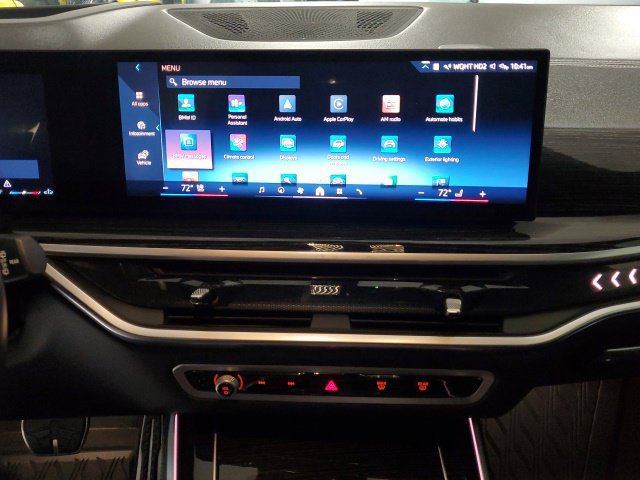 Used 2025 BMW X5 xDrive40i w/ M Sport Package AWD/4WD image 28