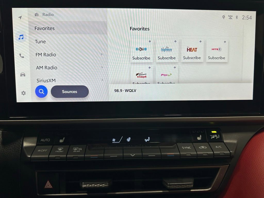 Used 2025 Toyota Camry XSE image 23