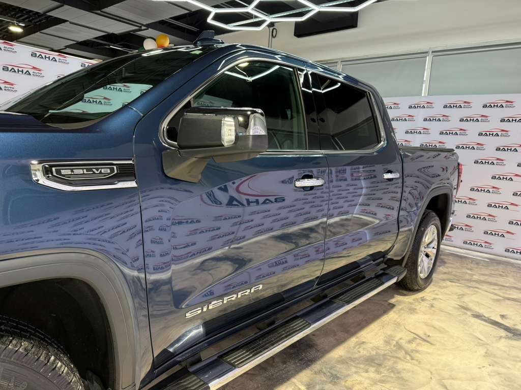 Used 2019 GMC Sierra 1500 SLT w/ SLT Premium Package AWD/4WD image 6