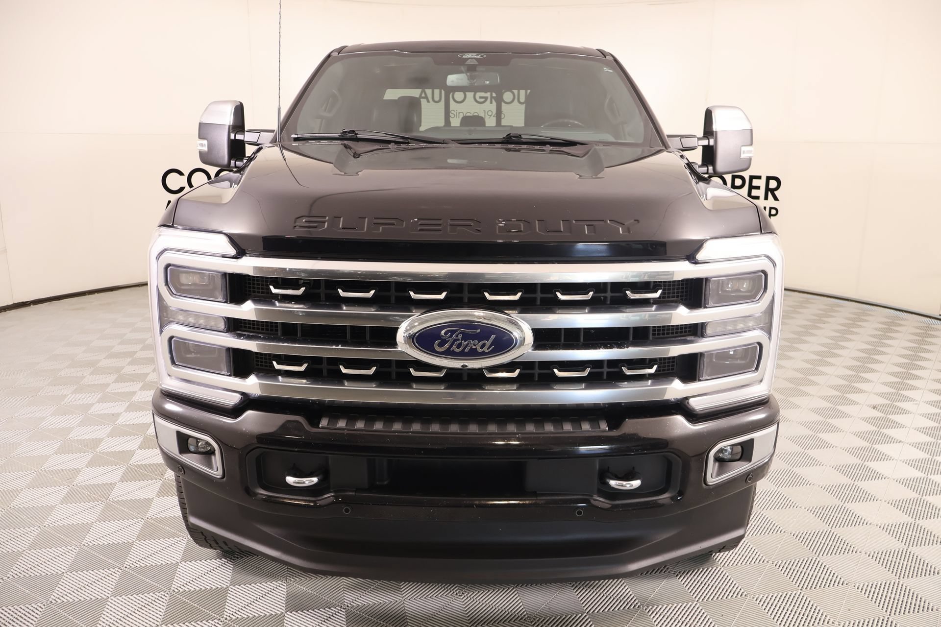 Used 2024 Ford F250 Platinum w/ FX4 Off-Road Package AWD/4WD image 10