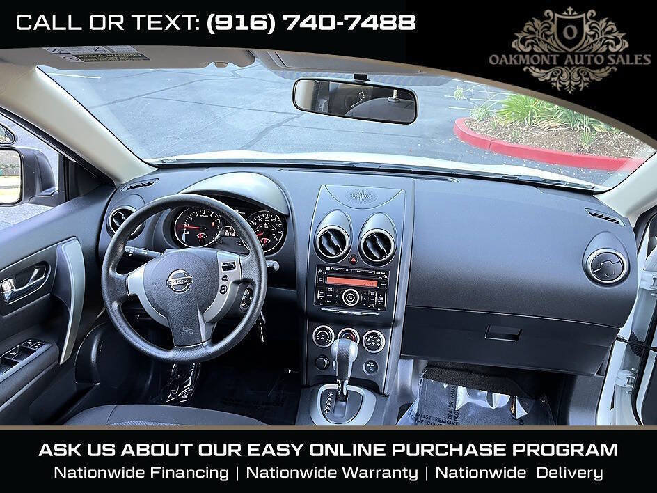 Used 2013 Nissan Rogue S FWD image 16