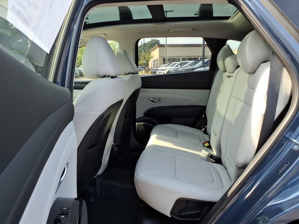 New 2026 Hyundai Tucson Limited FWD image 9
