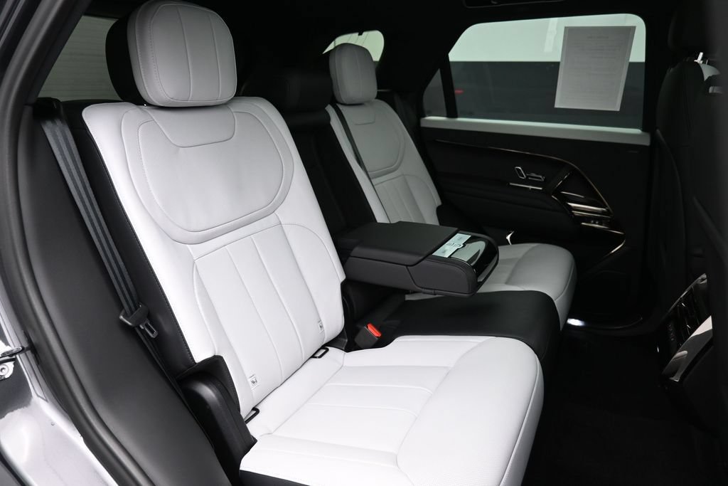 Used 2024 Land Rover Range Rover Sport Dynamic SE AWD/4WD image 26