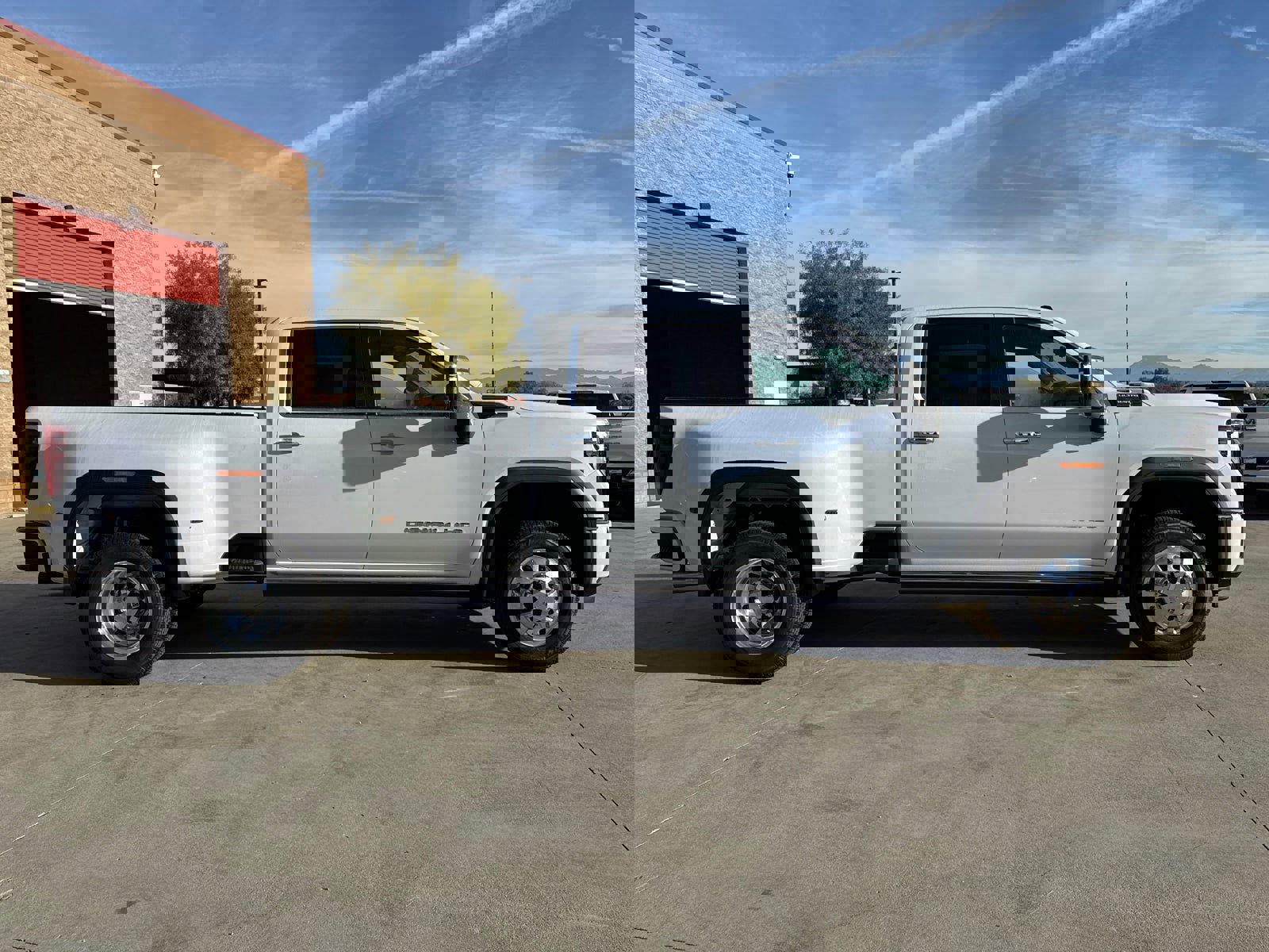 New 2026 GMC Sierra 3500 Denali Ultimate w/ LPO, Black Badging Package image 7