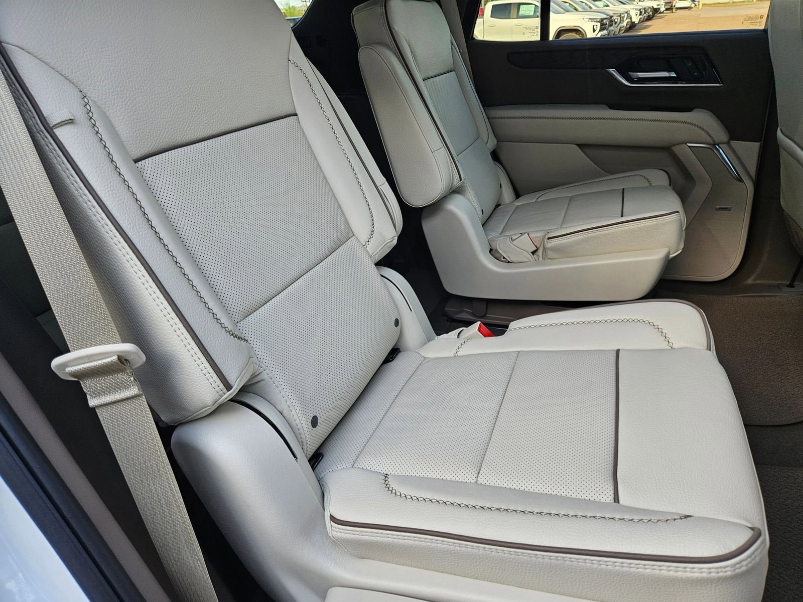 New 2026 GMC Yukon Denali AWD/4WD image 29