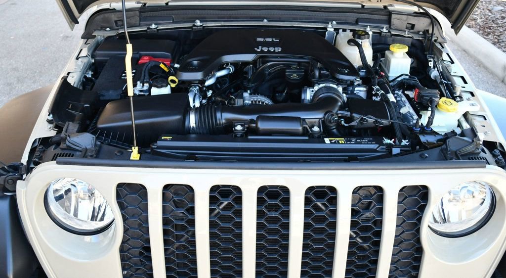 Used 2020 Jeep Gladiator Sport w/ Trailer Tow Package image 69