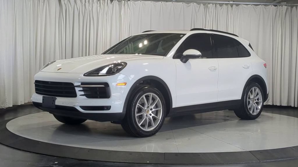Used 2019 Porsche Cayenne S AWD/4WD image 4