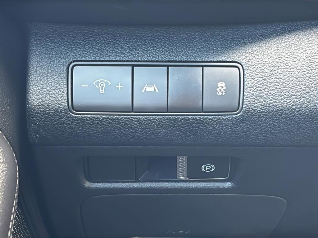 Certified 2023 Hyundai Santa Fe SE image 33