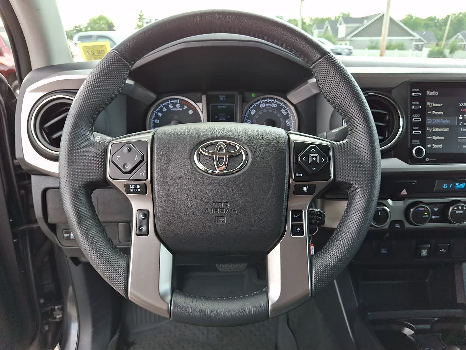 Certified 2021 Toyota Tacoma SR5 AWD/4WD image 20