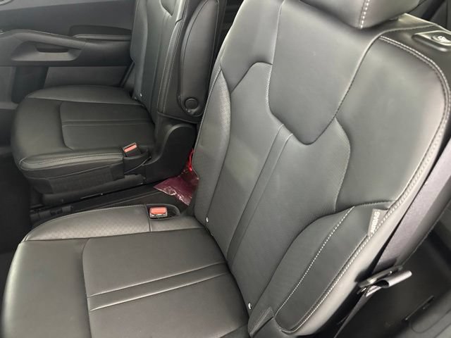 Certified 2025 Kia Sorento EX w/ Panoramic Sunroof Package FWD image 26