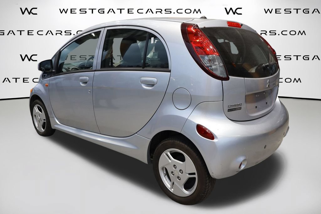 Used 2012 Mitsubishi i RWD image 5