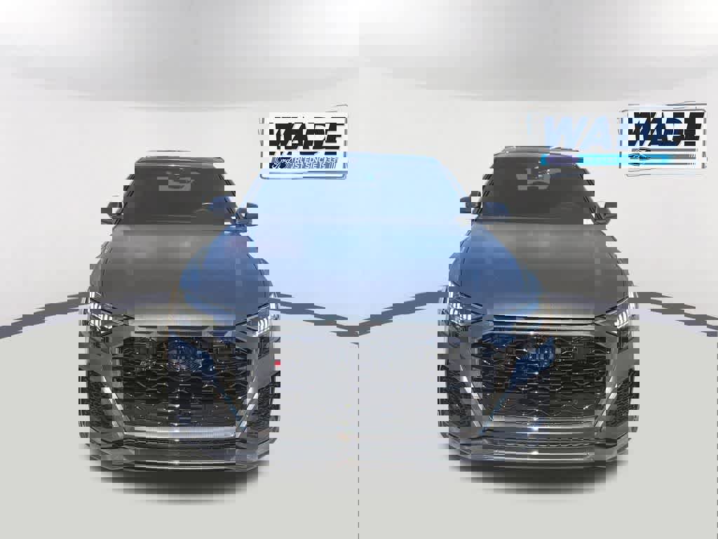 Used 2022 Audi RS Q8 AWD/4WD image 2