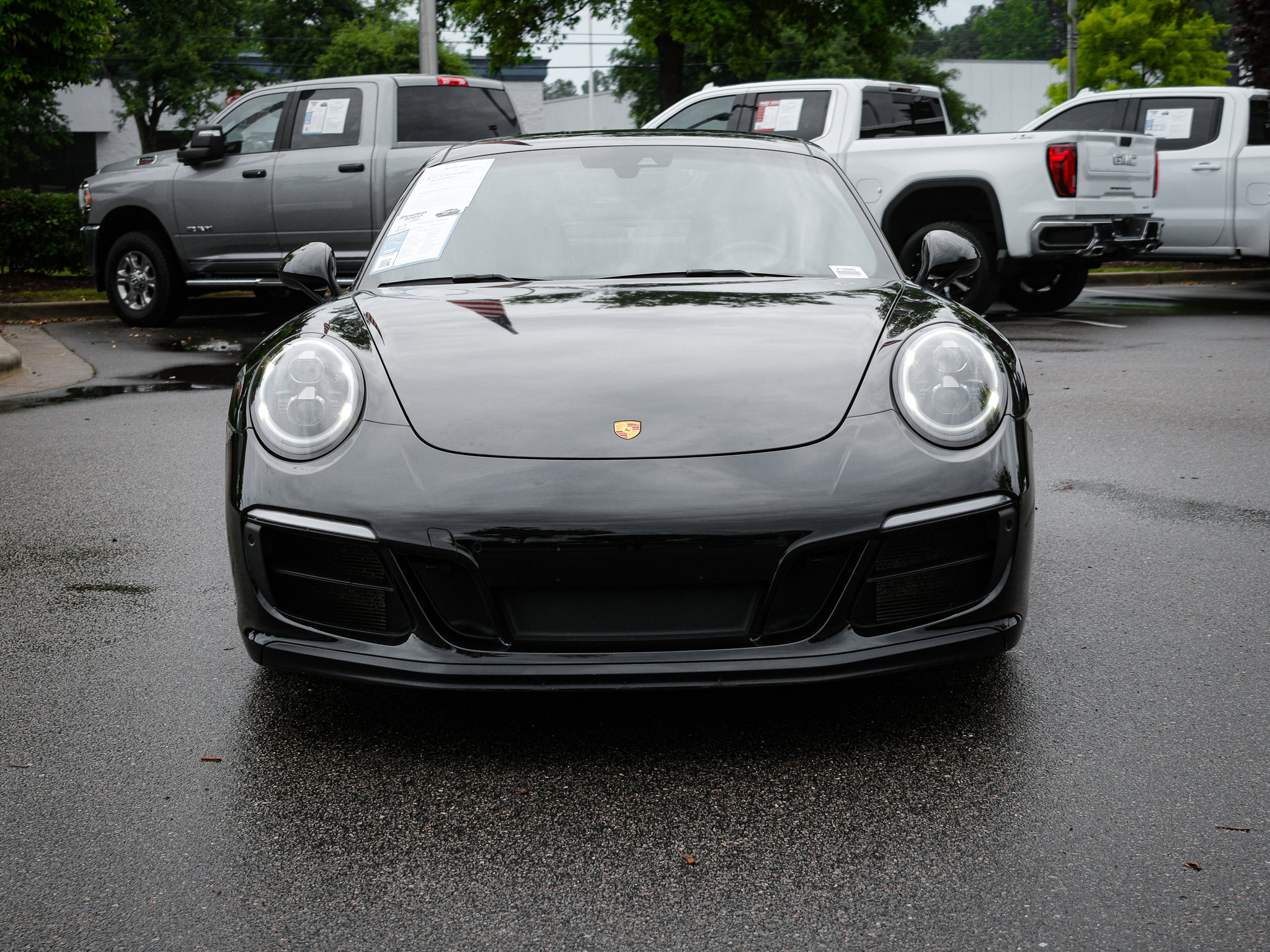 Used 2019 Porsche 911 Carrera GTS RWD image 3