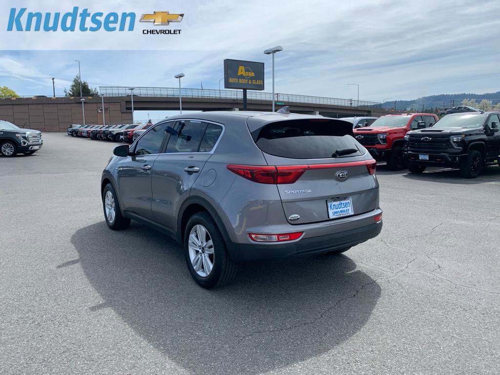 Used 2017 Kia Sportage LX AWD/4WD image 5