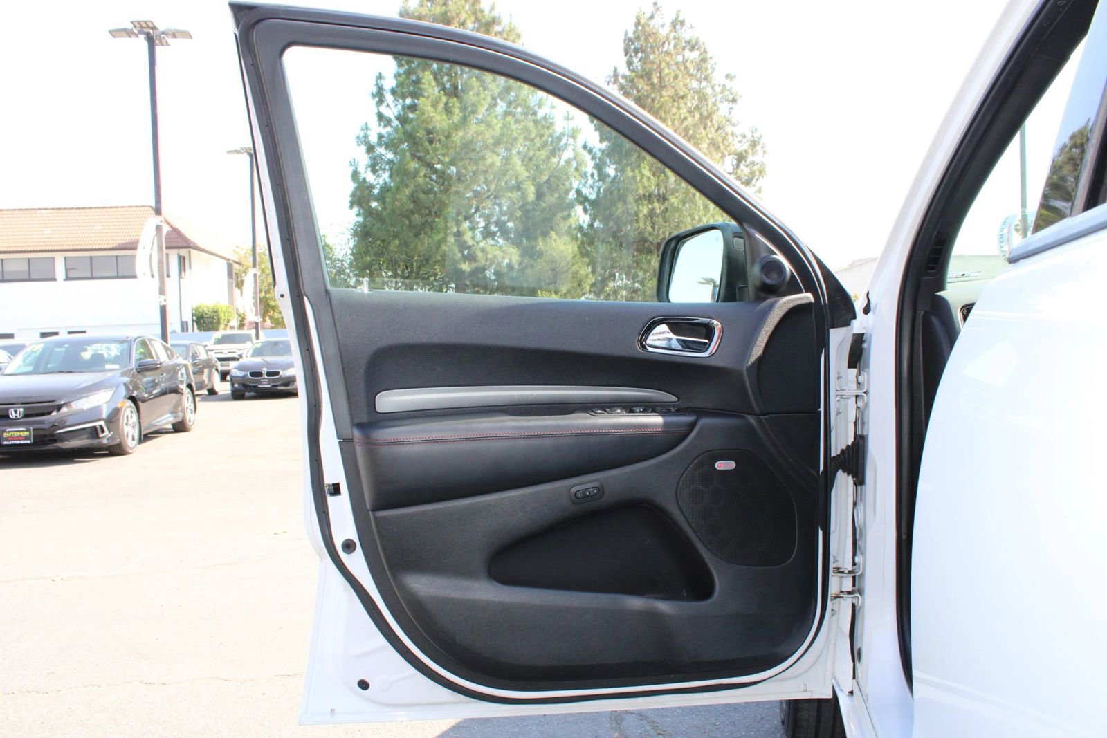 Used 2018 Dodge Durango R/T w/ Blacktop Package RWD image 7