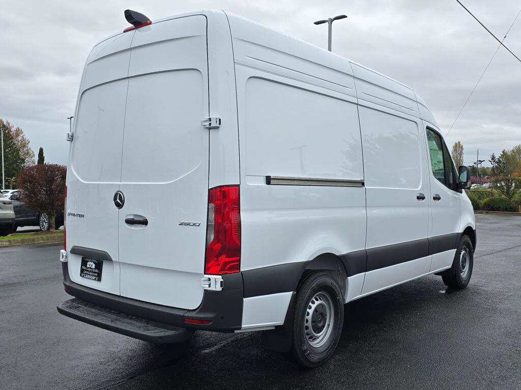 New 2026 Mercedes-Benz Sprinter 2500 image 6