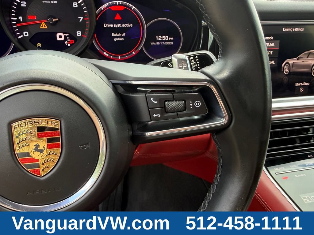 Used 2021 Porsche Panamera RWD image 20