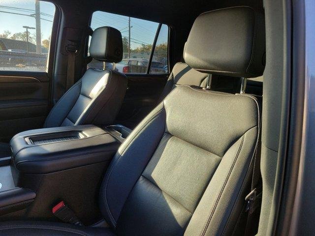 Used 2022 Chevrolet Tahoe Z71 w/ Off-Road Capability Package image 21
