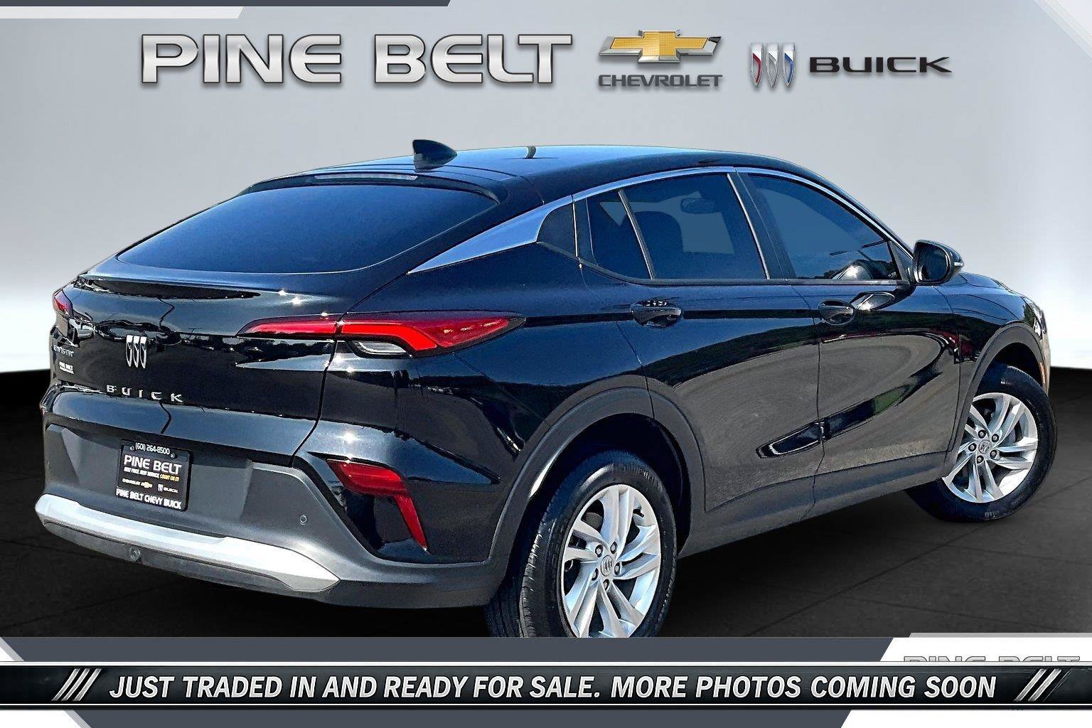 Used 2025 Buick Envista Preferred FWD image 11