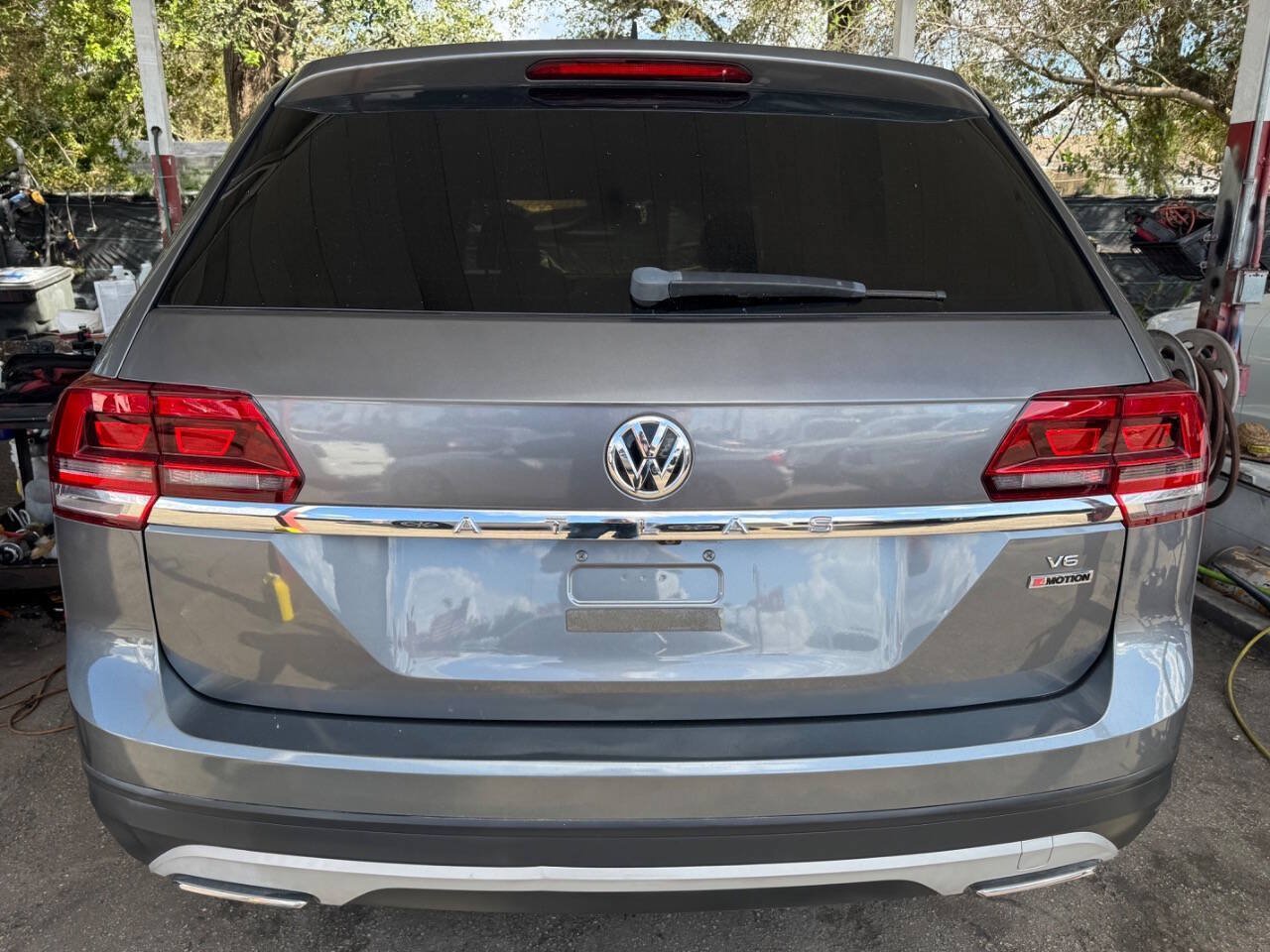 Used 2018 Volkswagen Atlas S AWD/4WD image 4