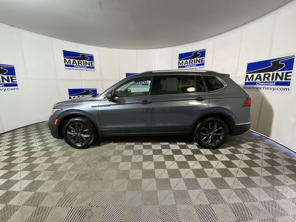 Used 2023 Volkswagen Tiguan SE AWD/4WD image 10
