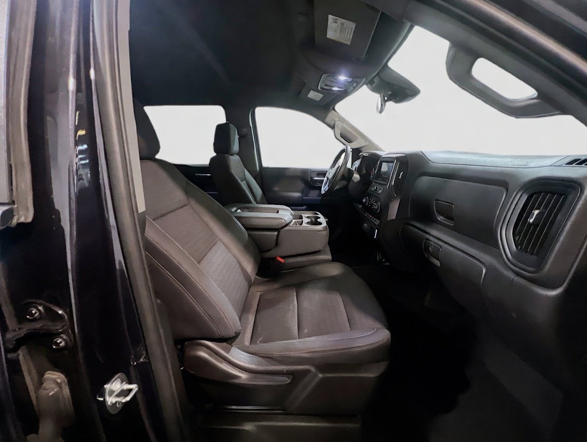 Used 2023 Chevrolet Silverado 1500 Custom RWD image 19