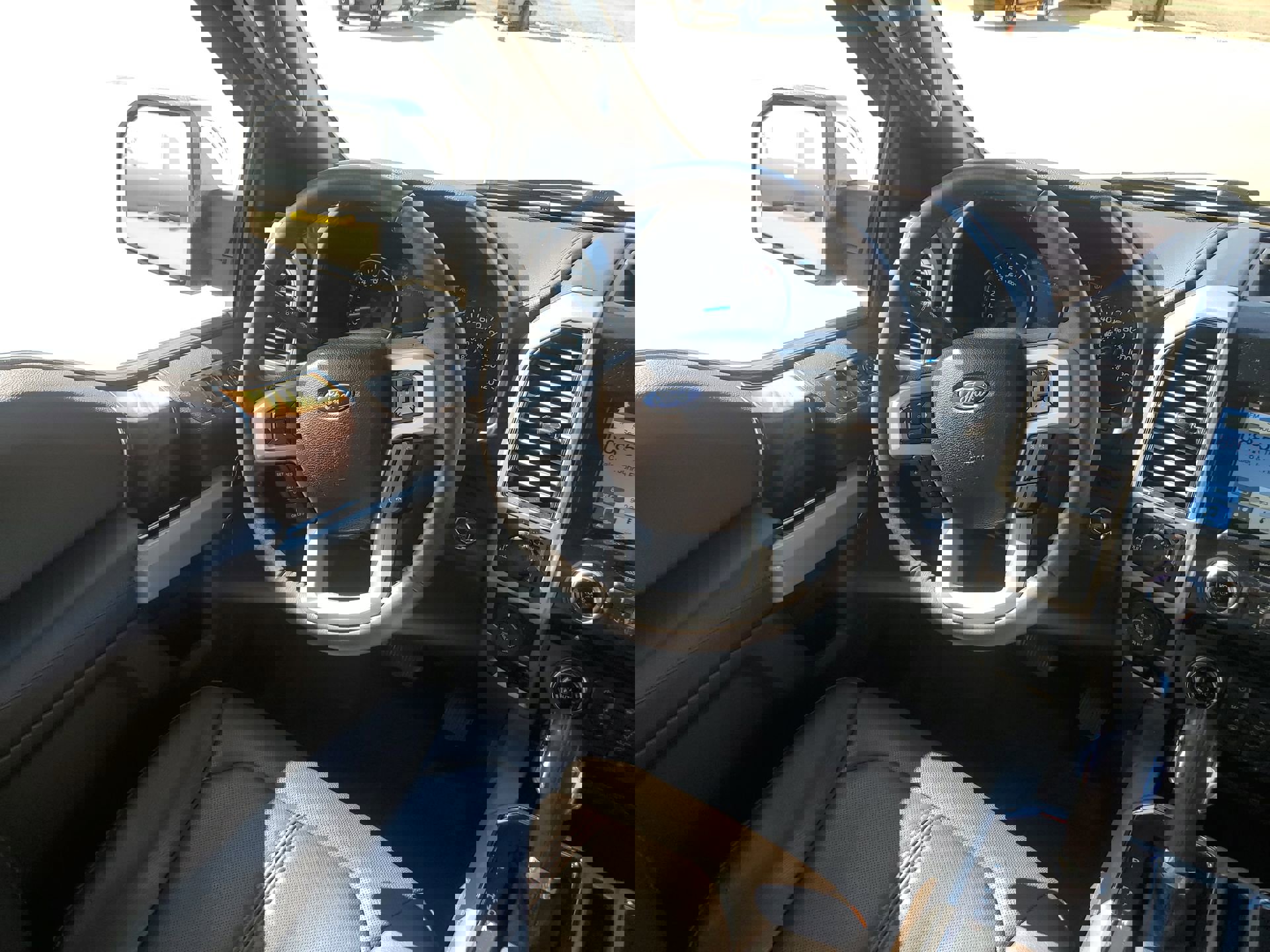 Used 2017 Ford F150 King Ranch w/ Equipment Group 601A Luxury image 17